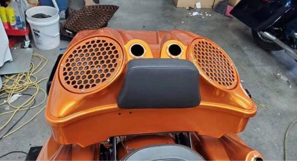 Dual 8 Inch Tour Pack Speaker Lid